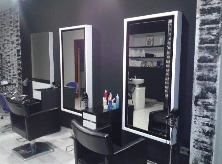 Elegant beauty salon